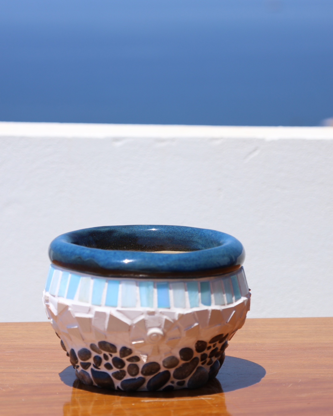 Blue-Glazed Rim Mosaic Vase with Pebble Base – Handbuilt Collection